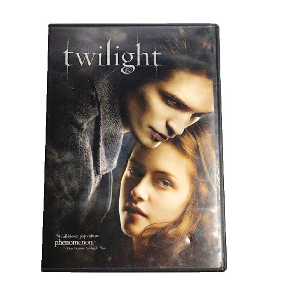Twilight DVD  Movie 2008 Drama Romance Robert Pattinson Kristen Stewart PG 13